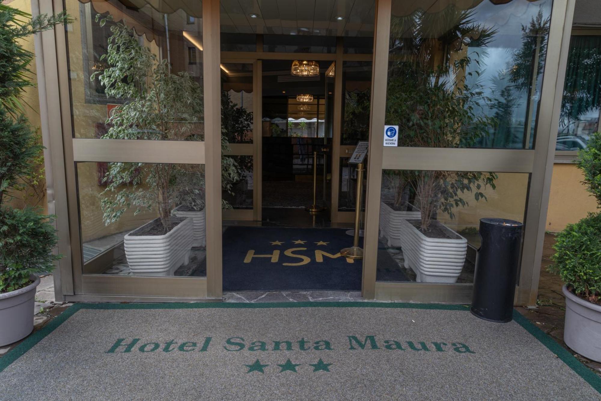 Hotel Santa Maura Rome Exterior photo