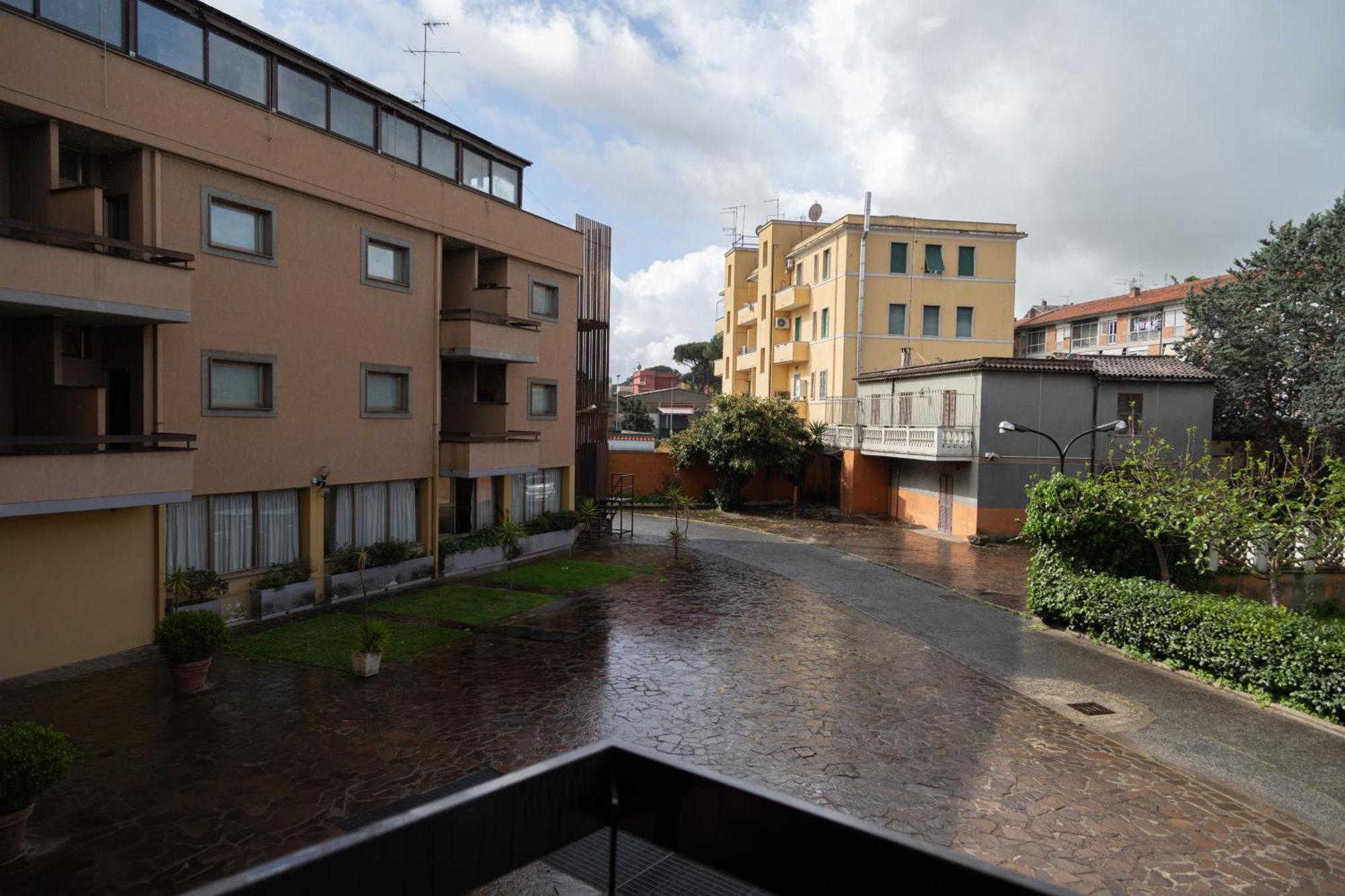 Hotel Santa Maura Rome Exterior photo